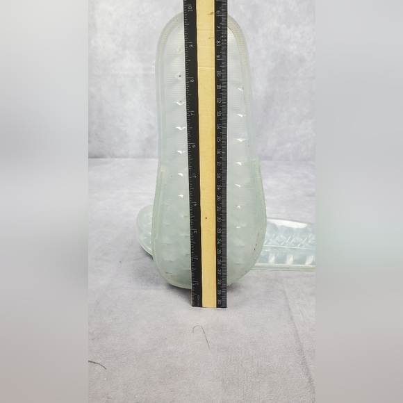 Puma Fenty by Rihanna Jelly Slide Casual Sandals Size 6.5 US , 4 UK - Picture 9 of 10
